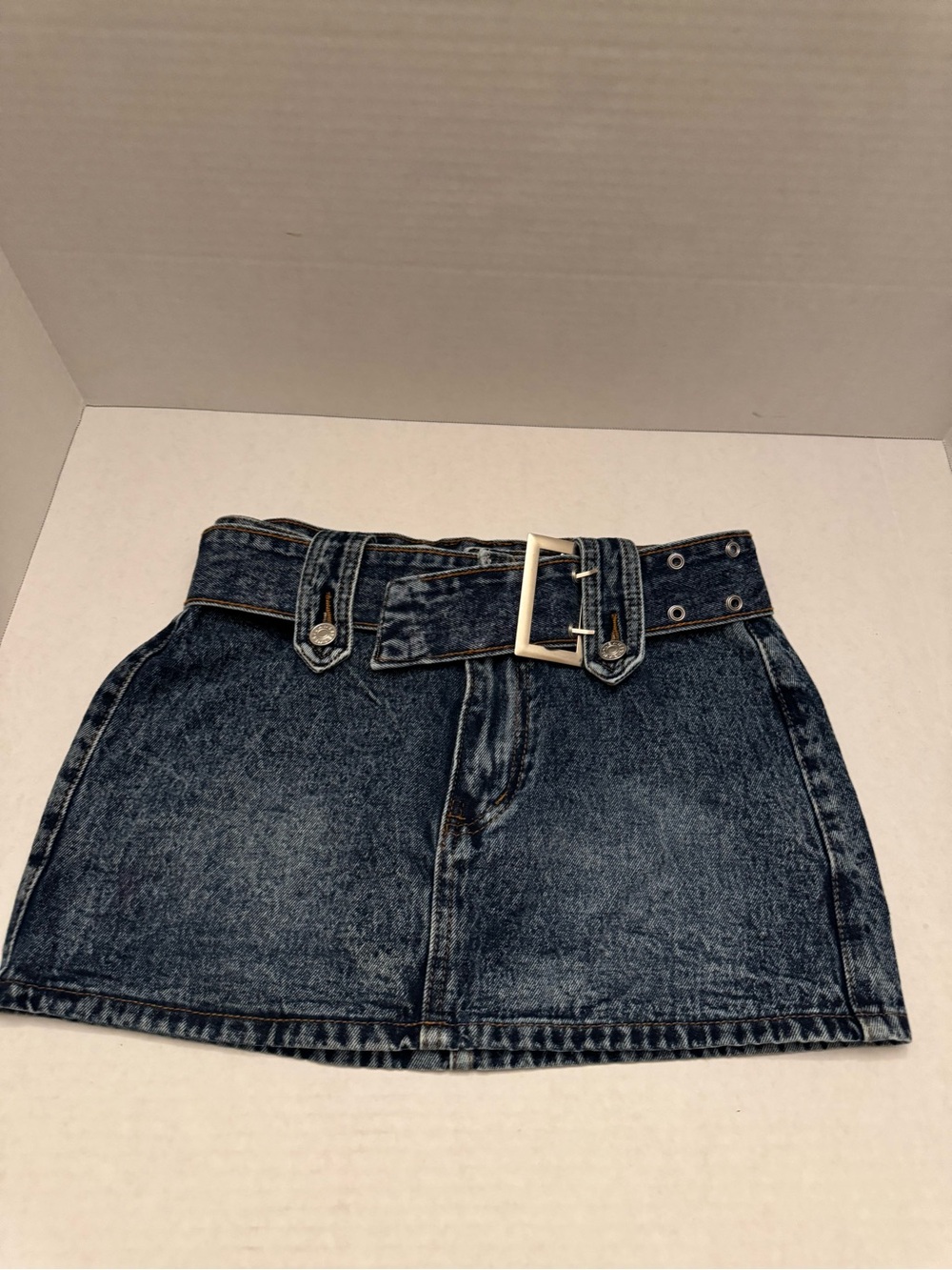 SHEIN Acid Wash Denim Mini Skirt with Belt - Size Small (US 4)